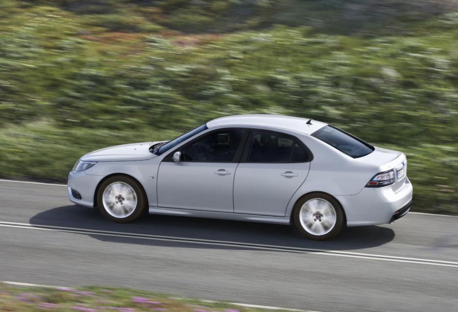  Saab 9-3 Sport Sedan 2008 года  (фото 7 из 16)